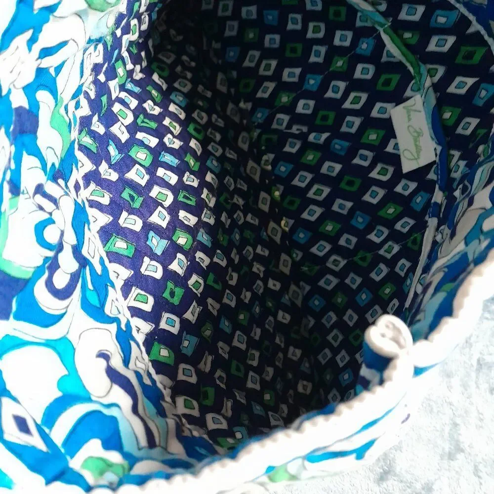 Vera Bradley Women’s Quilted Shoulder Handbag Floral Pattern Width 14in.
